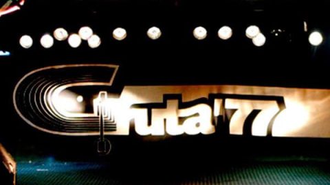 Gruta 77